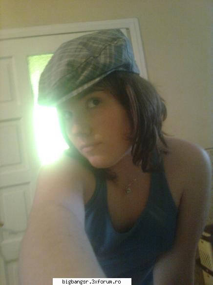hey maddy thx de primire 

poza her  shadow know everythink